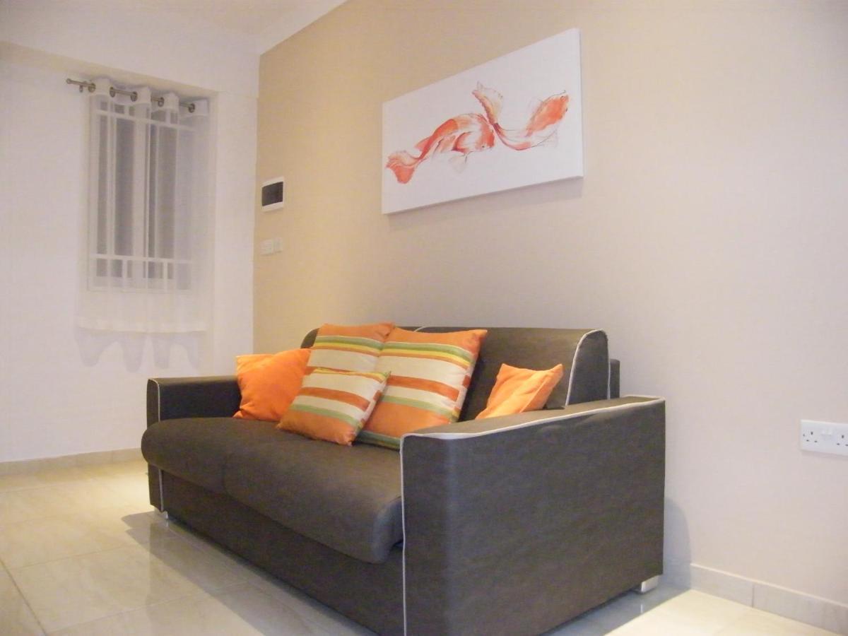 54, Emerald Xghajra ภายนอก รูปภาพ